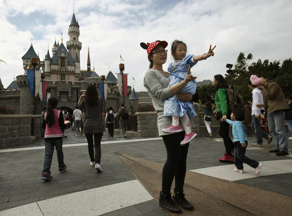 Hong Kong Disneyland reports first profit