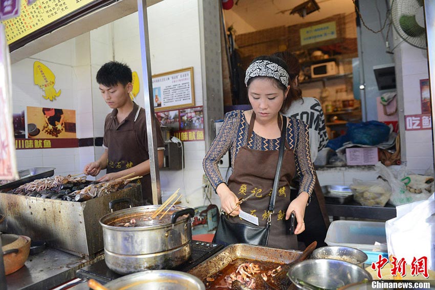 'Squid beauty' and her profitable BBQ store