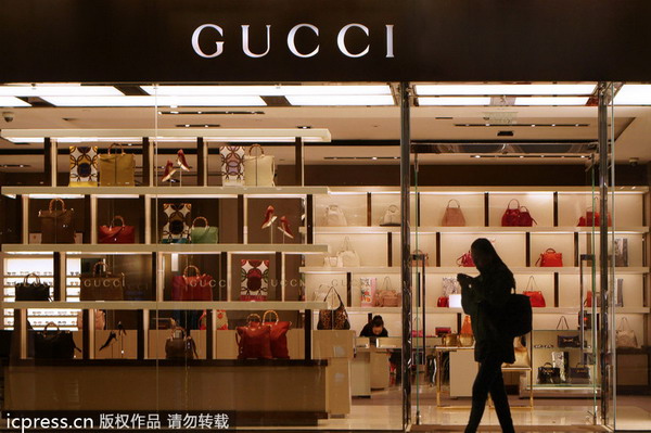 Luxury market faces smarter consumers