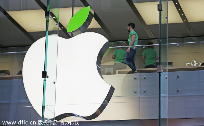 Apple goes green to mark Earth Day