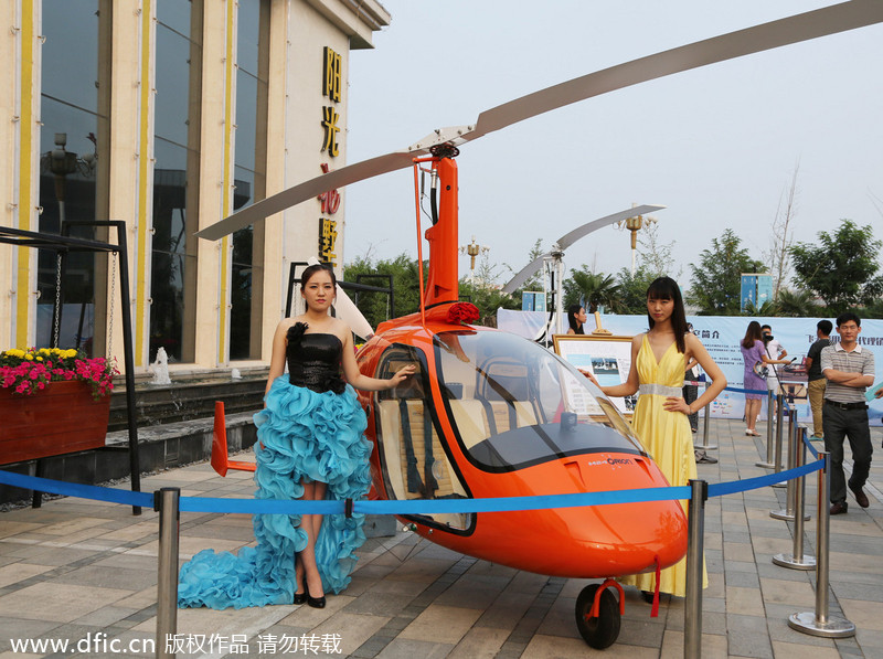 Property developer uses helicopters and models for promotion