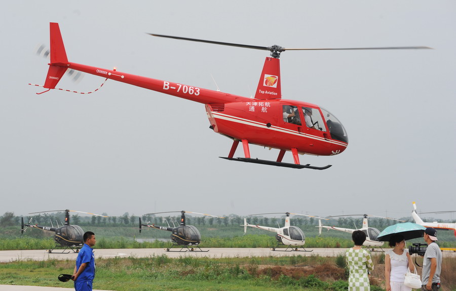 First private flying club draws crowds in Tianjin