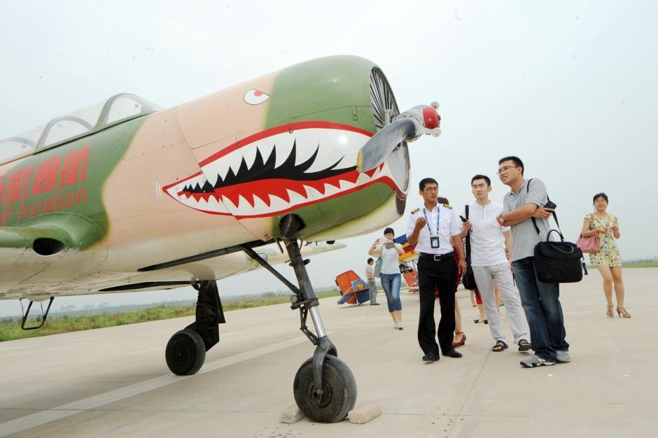 First private flying club draws crowds in Tianjin