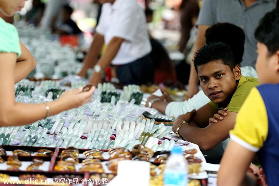 Photo story: The stone business at China-Myanmar border