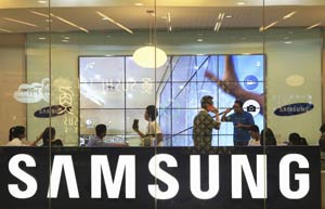 Samsung's Q3 operating profit drops 60%