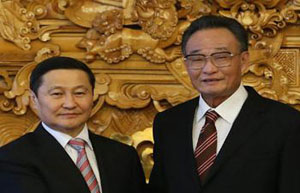 Mongolian PM hails development of relations with China