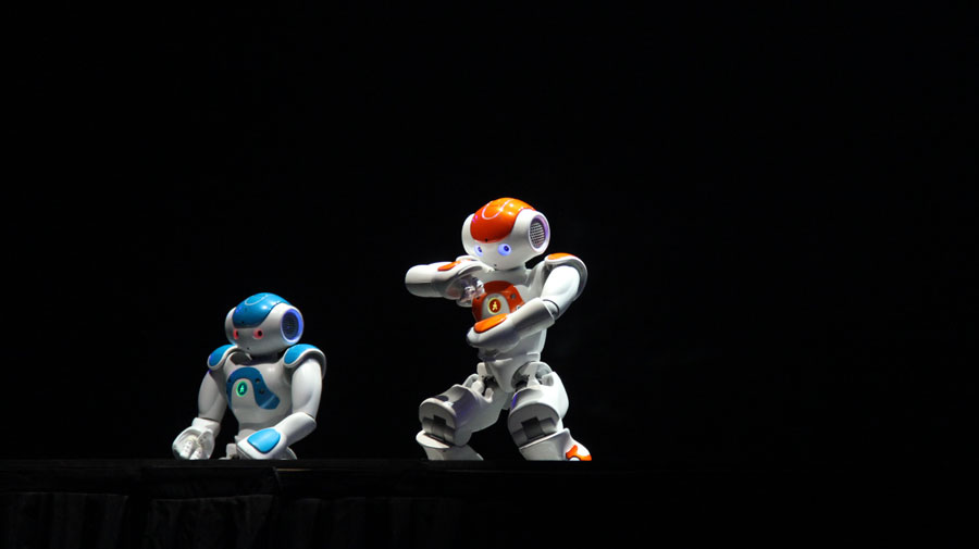 SYNC 2014: Robots, wearables and Tesla