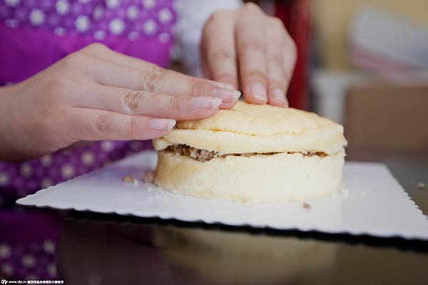 Get a birthday cake for your pets