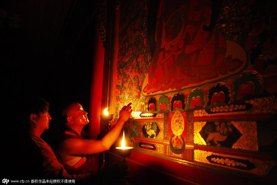 Thangka art booms in Regong