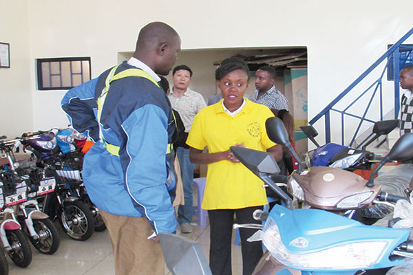 'Green bikes' take to the roads in Nairobi