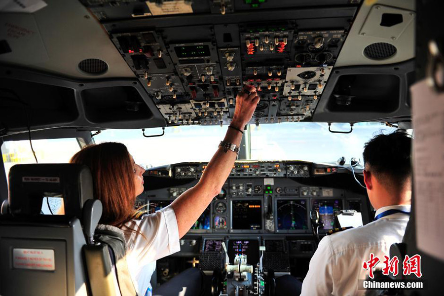 First American woman who works as captain for a Chinese airline