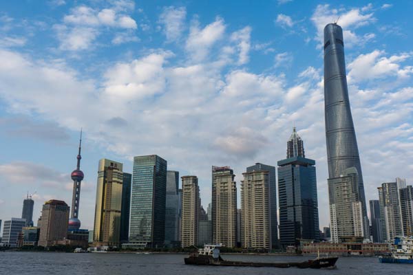 Shanghai aims to become world's top financial center by 2020