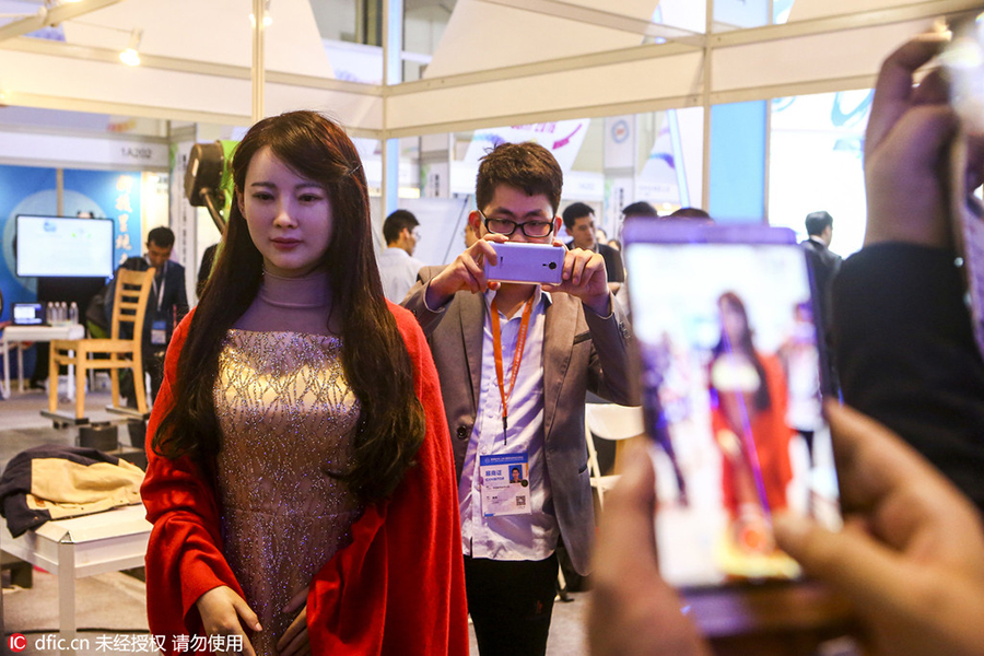 Latest technologies dazzle at Shanghai tech-fair