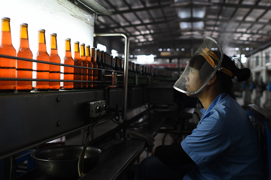 Two students return from abroad to open beer factory