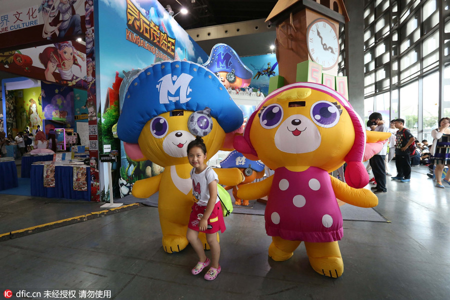 Cartoon and game expo draws fans in Shanghai