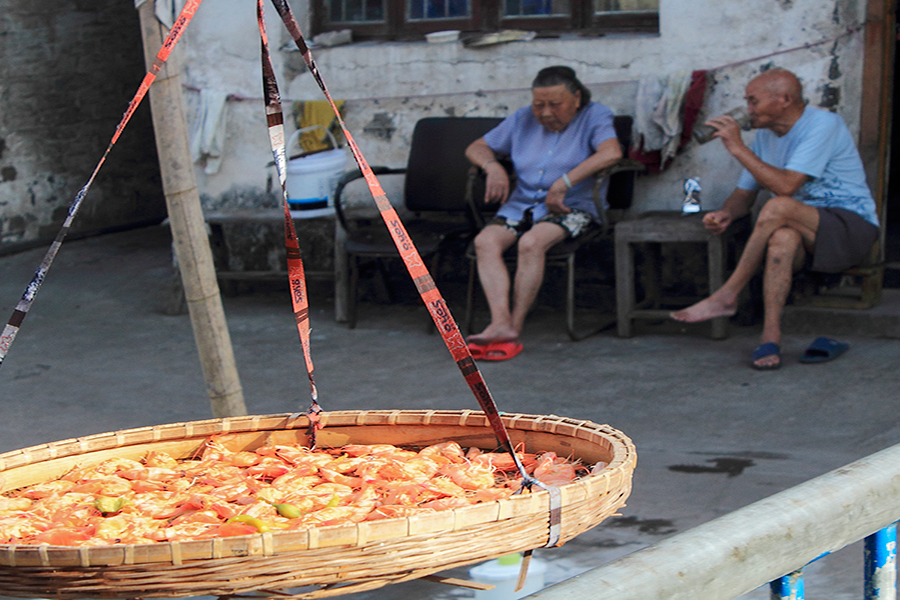 A dying fishing village in East China