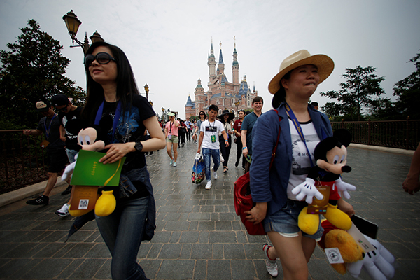 Exploding world of Shanghai's resorts and hotels