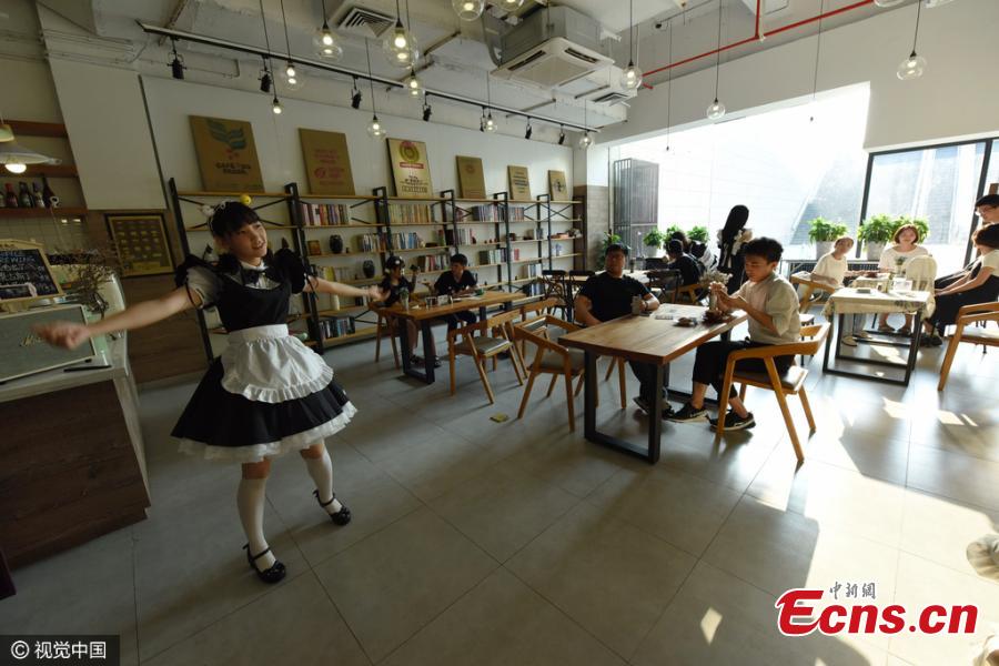 Maid-themed café in Hangzhou