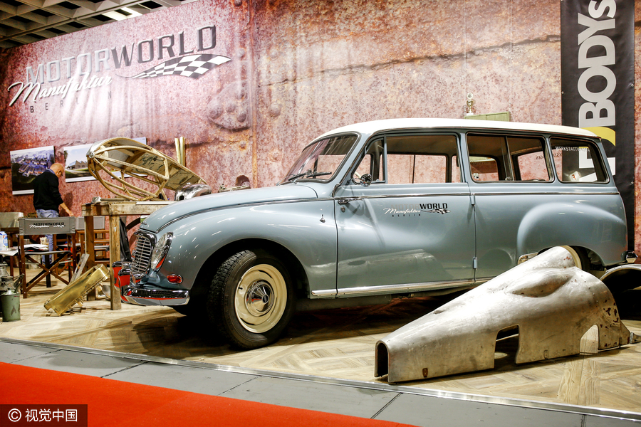 Classic cars glitter at Berlin motor show