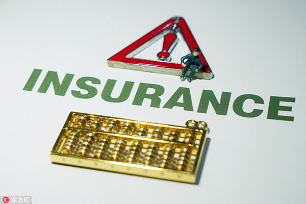 Regulators plan crackdown on insurance rule breakers