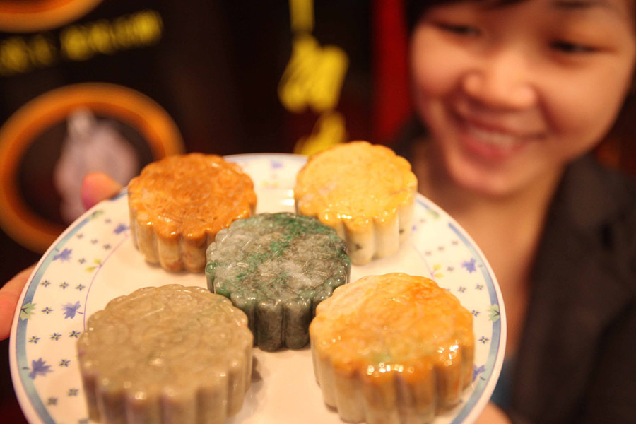 Gold and silver mooncakes look more alluring than real ones