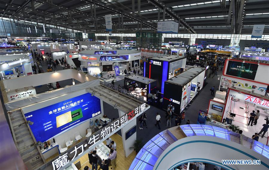 High-tech companies in the limelight at Shenzhen expo