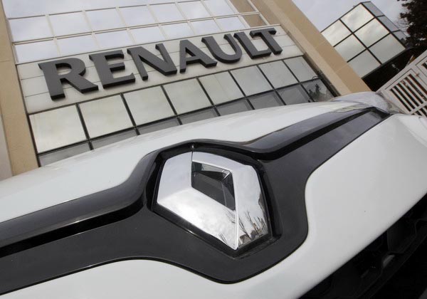 French automakers provide less new cars in Jan