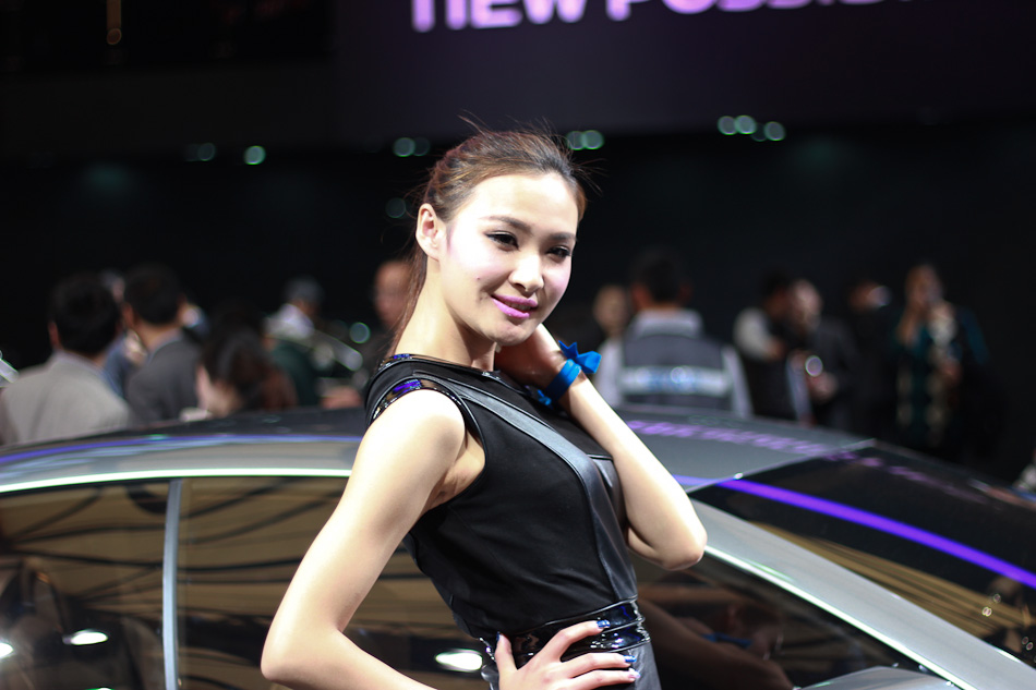 Models shine at Hyundai's new car launch