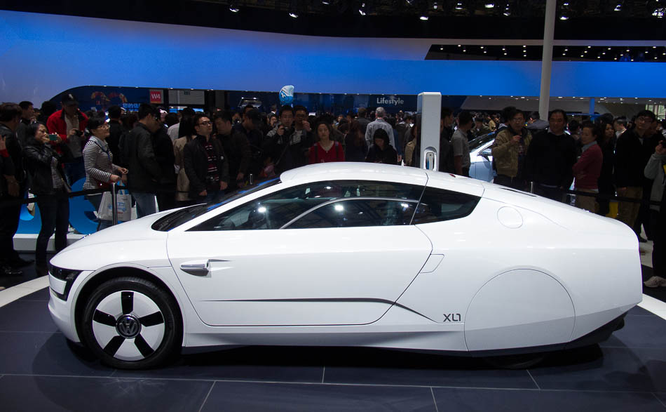 VW XL1 concept car at Shanghai auto show 2013