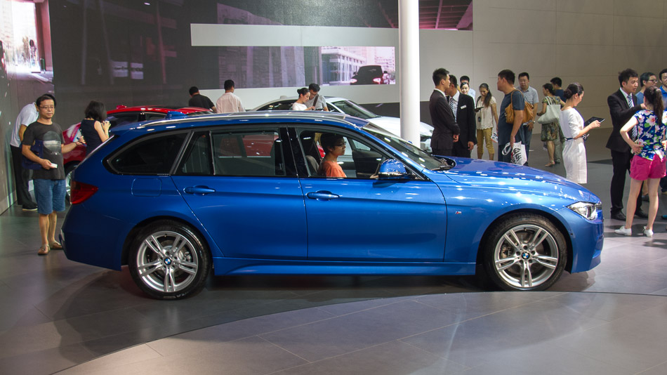 New BMW 3 Series wagon China debut