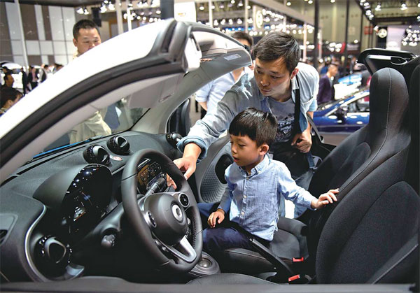 China's auto sales slow sharply in January