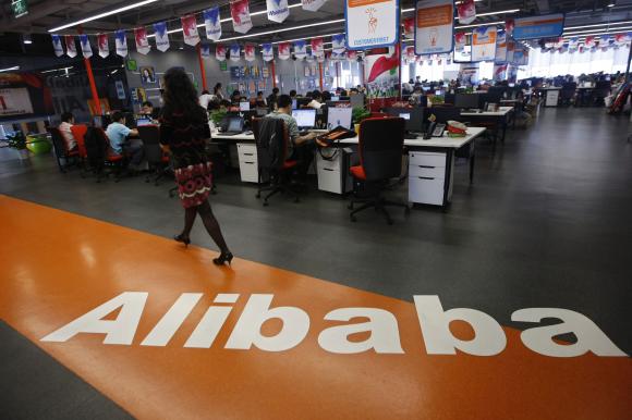 Alibaba buys stake in online video firm Youku Tudou