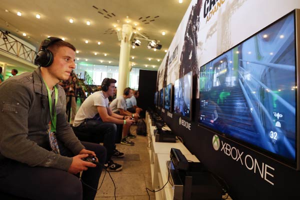 Microsoft postpones Xbox One China launch
