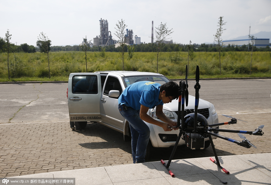 Drone training schools turn hot in China