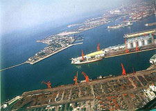 Qingdao Port lines up IPO