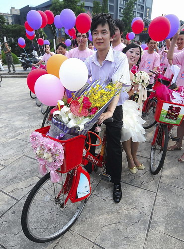 Hangzhou expands bike rental program