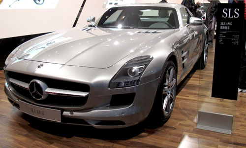 Mercedes-Benz SLS AMG