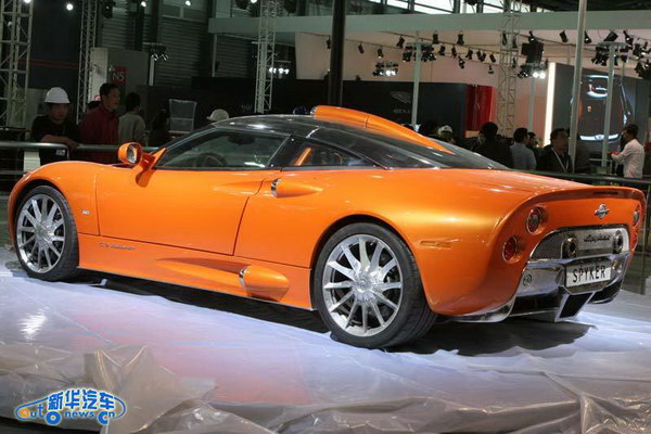 Spyker C8 Aileron