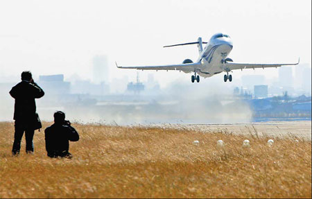 Regional jet completes first flight