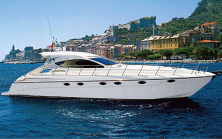 Wantong in talks to buy Italian luxury yacht maker