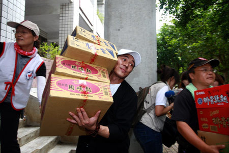 Jet Li foundation allocates 300,000 yuan for Taiwan typhoon relief