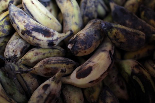 Banana-eating campaign around China