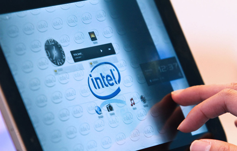 Intel aims for a slice of Apple