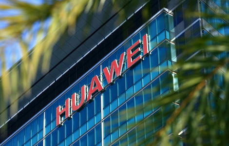 Huawei bets on cloud-based smartphones