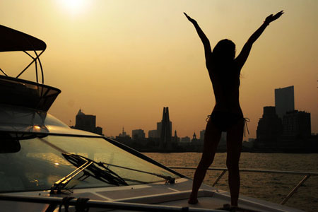 Bikini show on yacht