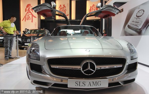 Nanjing auto show promotes new energy