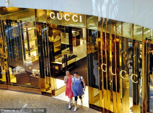 Letter calls Gucci stores 'sweat shops'