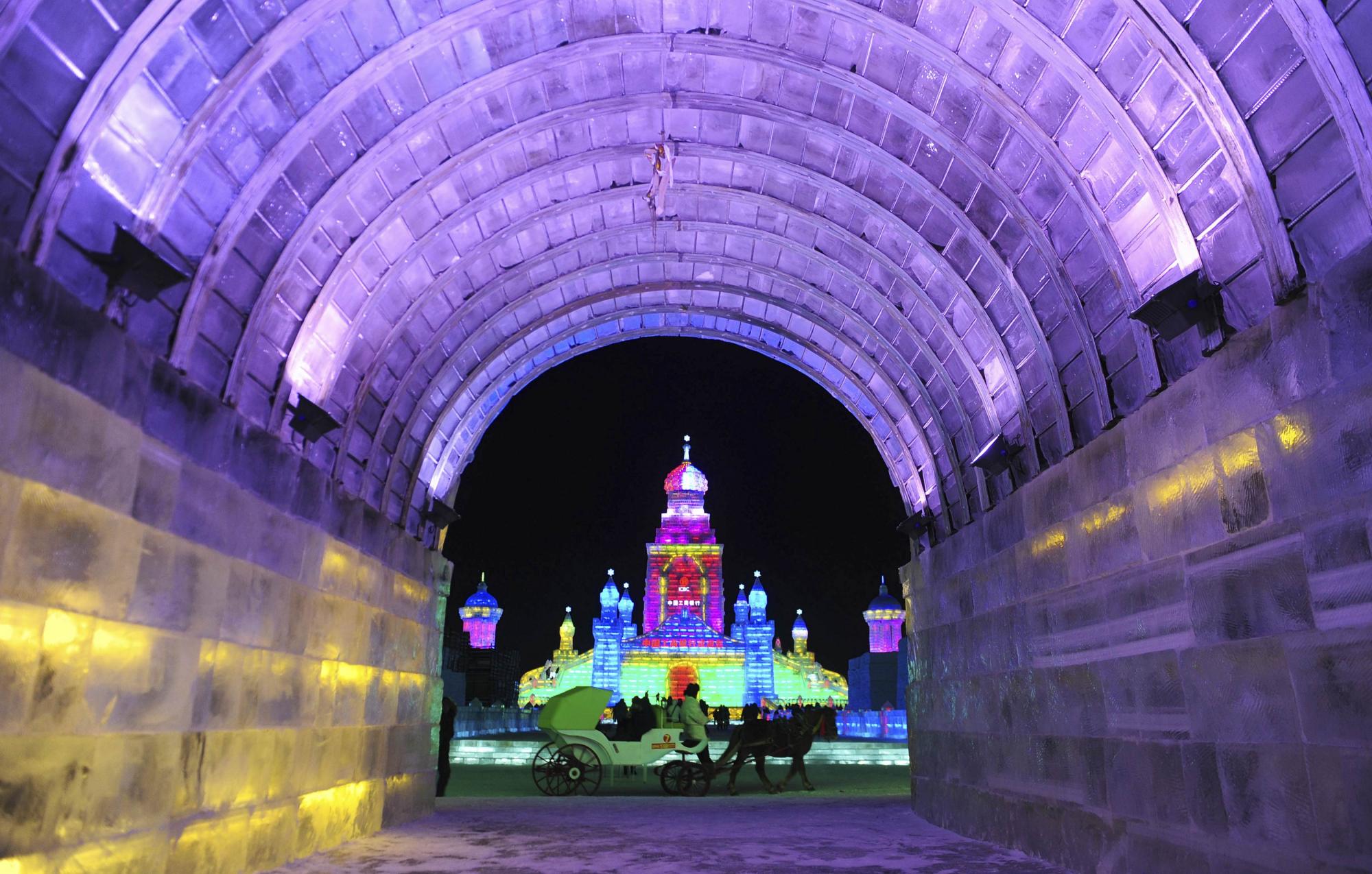 The wonderland of Harbin's Ice and Snow World