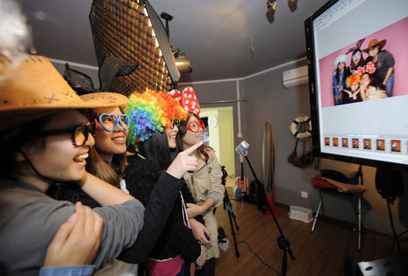 DIY photography studio opens in Chongqing