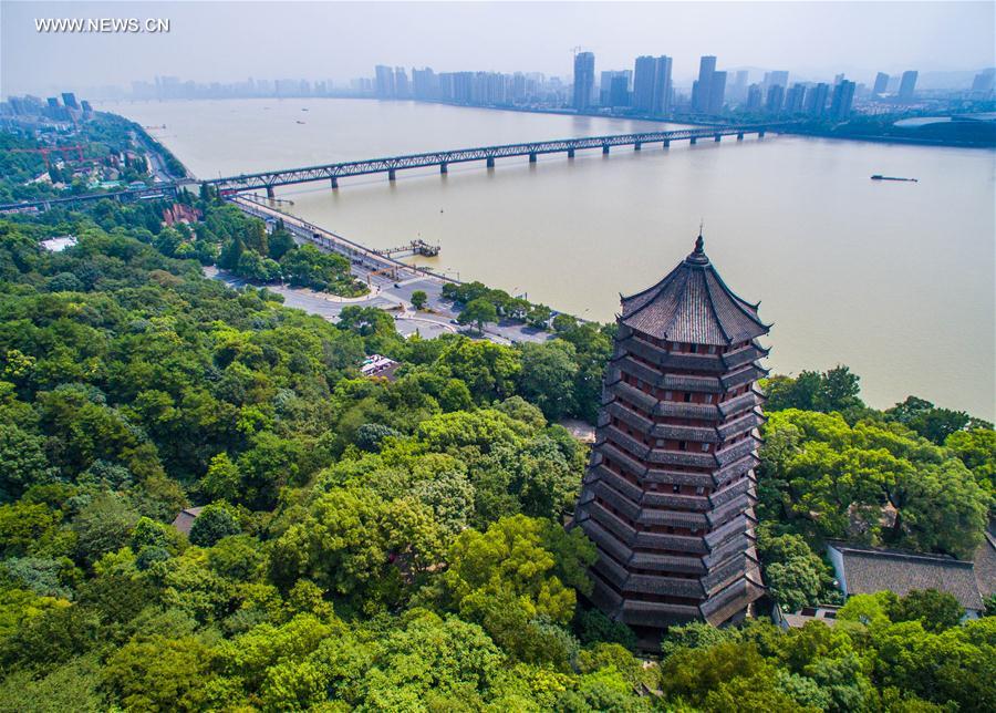 Hangzhou noted for various bridges